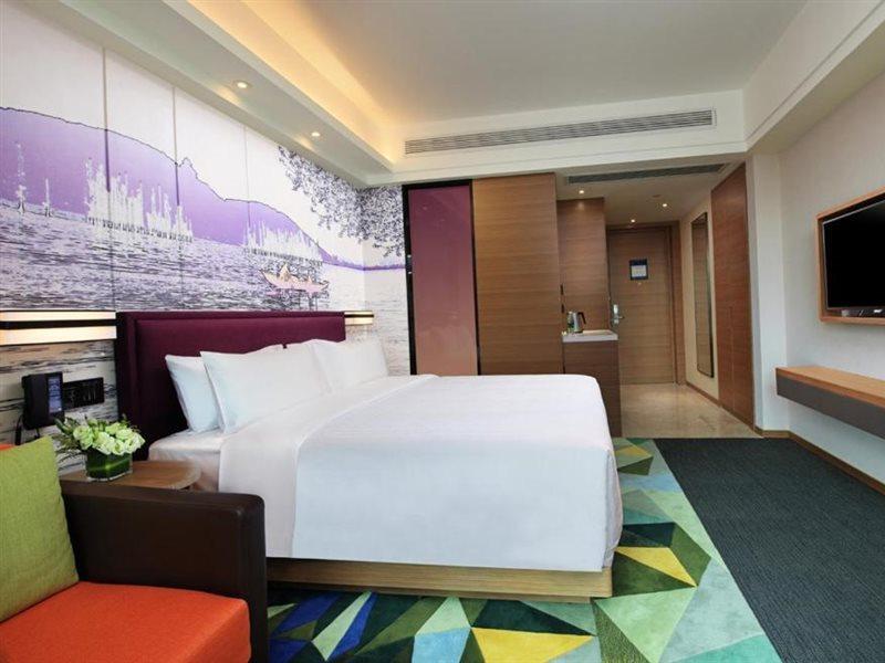 Hampton By Hilton Wuhan Tianhe Airport East Zewnętrze zdjęcie